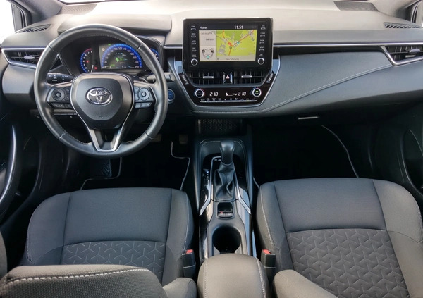 Toyota Corolla cena 86500 przebieg: 14000, rok produkcji 2019 z Chęciny małe 191